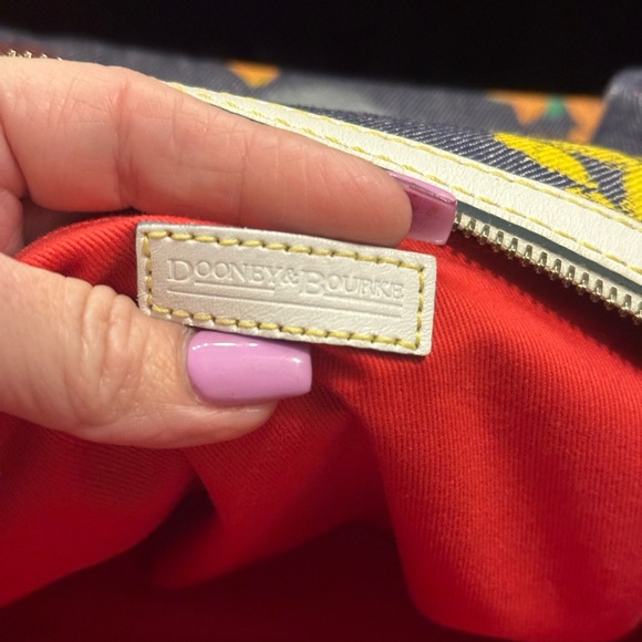 Dooney And Bourke  rare rare denim splash with white leather trim, gold hardware - Picture 8 of 16